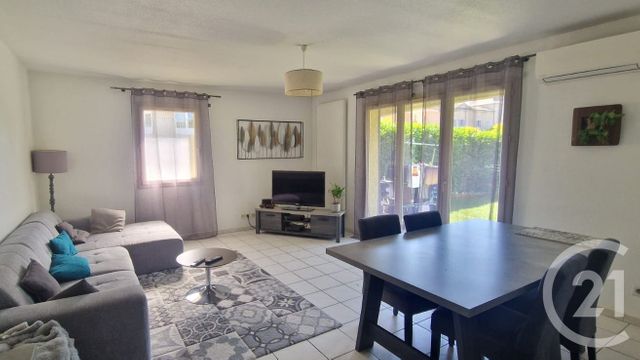 Appartement T3 à vendre - 3 pièces - 84.14 m2 - JASSANS RIOTTIER - 01 - RHONE-ALPES - Century 21 L'Immobilière Jassans