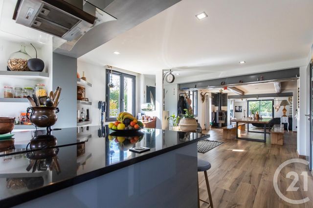 maison à vendre - 9 pièces - 232.17 m2 - SAVIGNEUX - 01 - RHONE-ALPES - Century 21 L'Immobilière Jassans