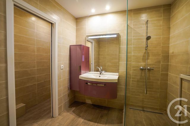 Afficher la photo en grand Appartement F3 bis à vendre - 4 pièces - 94.74 m2 - TREVOUX - 01 - RHONE-ALPES - Century 21 L'Immobilière Jassans