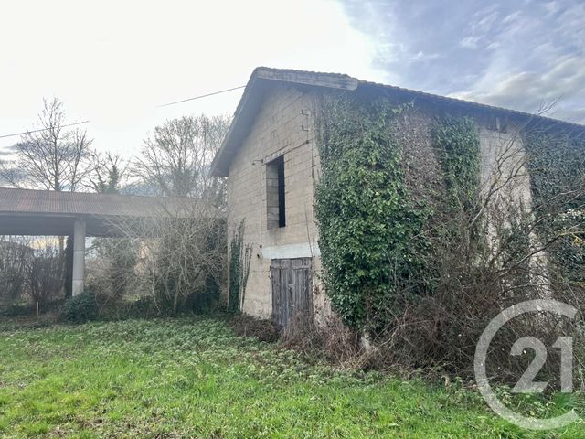 maison à vendre - 2 pièces - 130.0 m2 - ST DIDIER DE FORMANS - 01 - RHONE-ALPES - Century 21 L'Immobilière Jassans