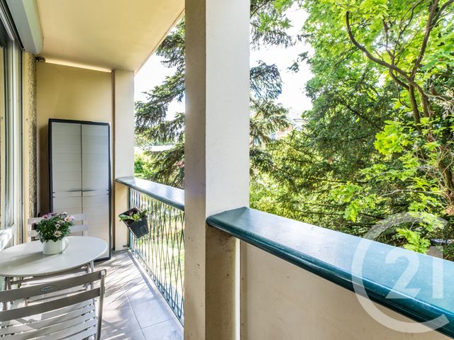 Appartement T3 à vendre - 4 pièces - 52.51 m2 - VILLEFRANCHE SUR SAONE - 69 - RHONE-ALPES - Century 21 L'Immobilière Jassans