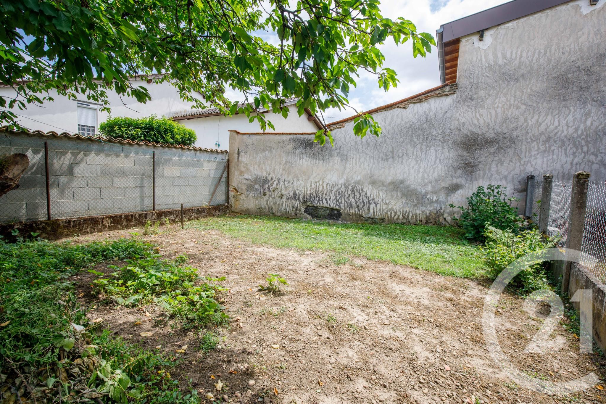 maison à vendre - 4 pièces - 91.0 m2 - MASSIEUX - 01 - RHONE-ALPES - Century 21 L'Immobilière Jassans — 6