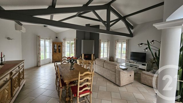 maison à vendre - 5 pièces - 177.17 m2 - STE EUPHEMIE - 01 - RHONE-ALPES - Century 21 L'Immobilière Jassans