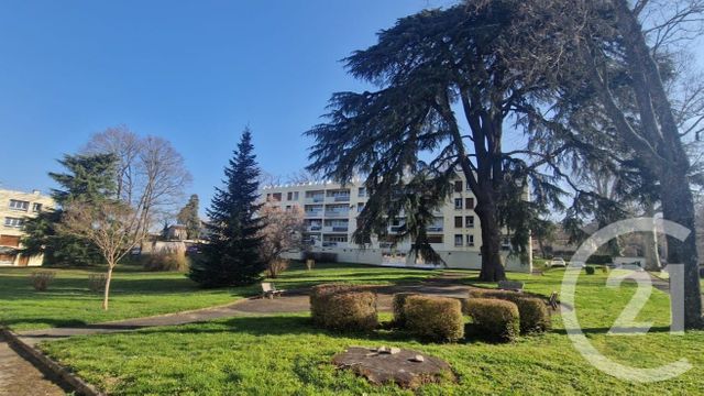 Appartement T1 à vendre - 1 pièce - 37.82 m2 - GENAY - 69 - RHONE-ALPES - Century 21 L'Immobilière Jassans