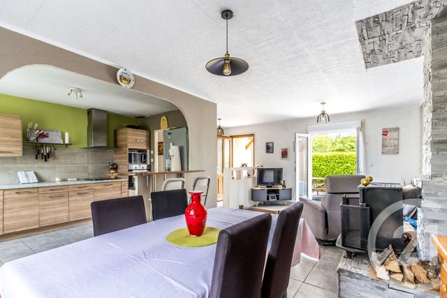 maison à vendre - 5 pièces - 84.22 m2 - AMBERIEUX EN DOMBES - 01 - RHONE-ALPES - Century 21 L'Immobilière Jassans