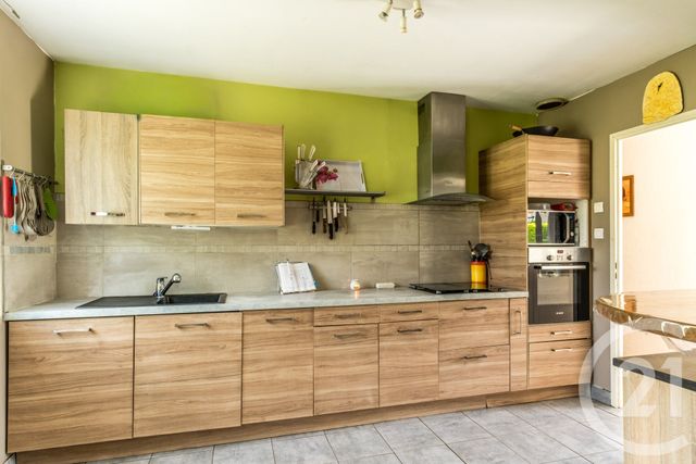 maison à vendre - 5 pièces - 84.22 m2 - AMBERIEUX EN DOMBES - 01 - RHONE-ALPES - Century 21 L'Immobilière Jassans