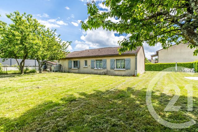 maison à vendre - 5 pièces - 84.22 m2 - AMBERIEUX EN DOMBES - 01 - RHONE-ALPES - Century 21 L'Immobilière Jassans