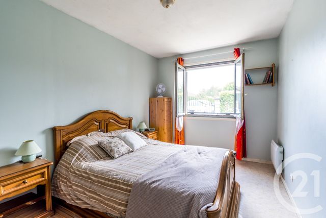 maison à vendre - 5 pièces - 84.22 m2 - AMBERIEUX EN DOMBES - 01 - RHONE-ALPES - Century 21 L'Immobilière Jassans