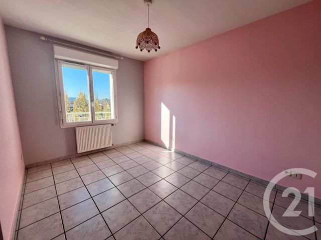 Appartement T3 à vendre - 3 pièces - 82.8 m2 - JASSANS RIOTTIER - 01 - RHONE-ALPES - Century 21 L'Immobilière Jassans