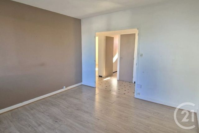 Appartement T3 à vendre - 3 pièces - 56.29 m2 - VILLEFRANCHE SUR SAONE - 69 - RHONE-ALPES - Century 21 L'Immobilière Jassans