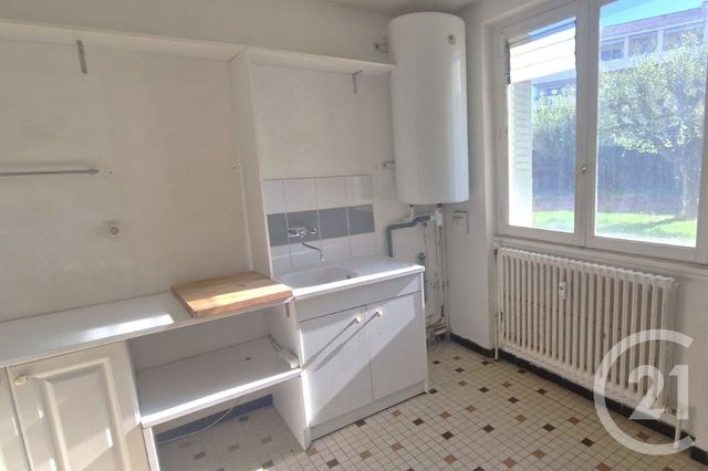 Appartement T3 à vendre - 3 pièces - 56.29 m2 - VILLEFRANCHE SUR SAONE - 69 - RHONE-ALPES - Century 21 L'Immobilière Jassans