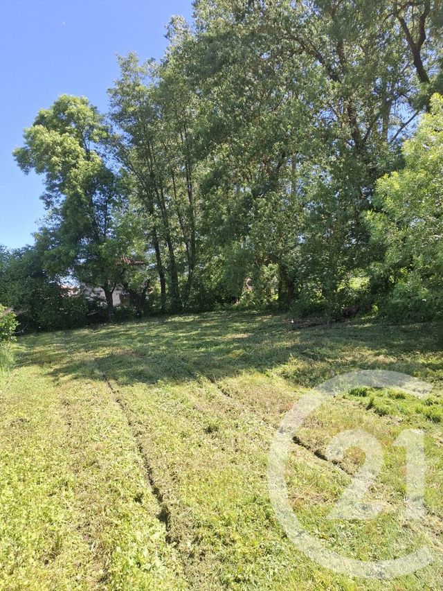 terrain à vendre - 1068.0 m2 - ST DIDIER DE FORMANS - 01 - RHONE-ALPES - Century 21 L'Immobilière Jassans