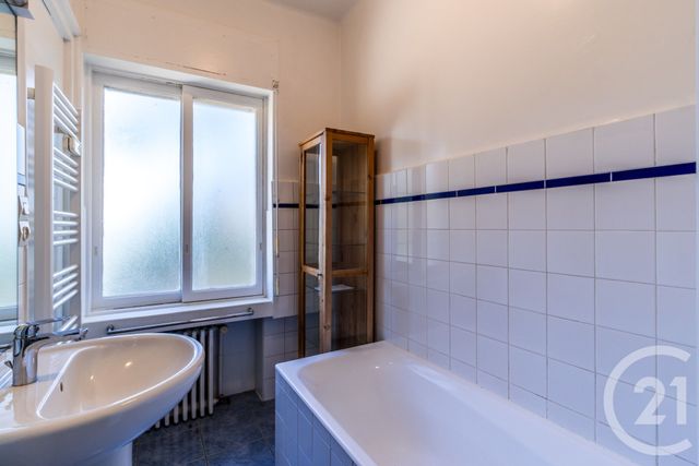 maison à vendre - 5 pièces - 102.15 m2 - ST BERNARD - 01 - RHONE-ALPES - Century 21 L'Immobilière Jassans