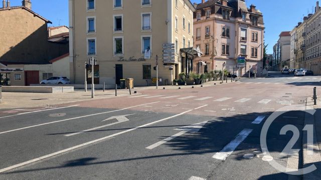 Appartement T2 à vendre - 2 pièces - 44.58 m2 - VILLEFRANCHE SUR SAONE - 69 - RHONE-ALPES - Century 21 L'Immobilière Jassans