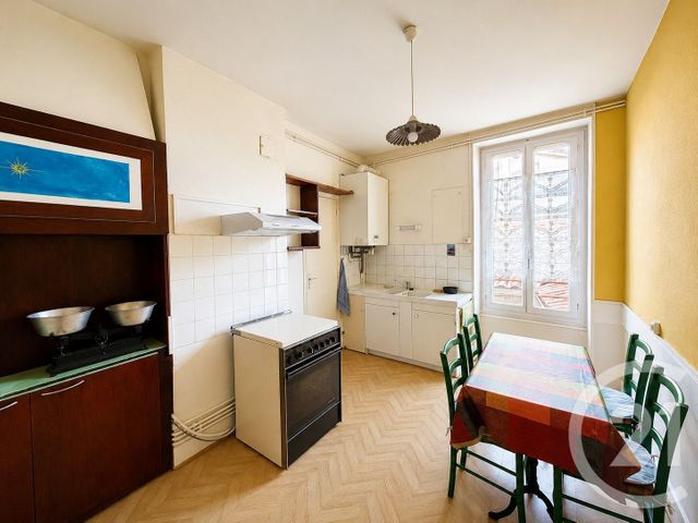 Appartement T2 à vendre - 2 pièces - 44.58 m2 - VILLEFRANCHE SUR SAONE - 69 - RHONE-ALPES - Century 21 L'Immobilière Jassans